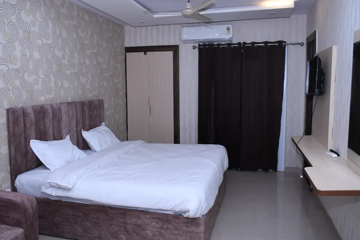 Aamrapaali Living Green Resort